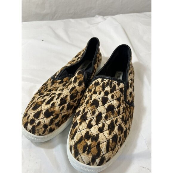 Steve Madden Women Animal Print Quilted Fabric Slip On  Sneakers Sz 7 JECNTRCO - Picture 3 of 12